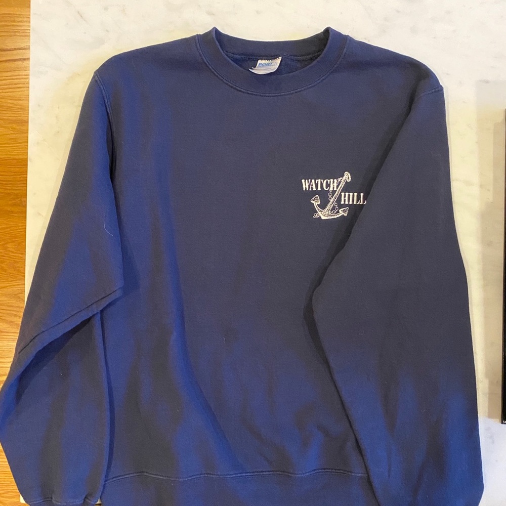 Comfy watch hill crewneck